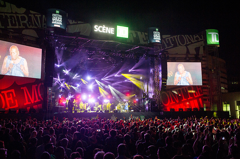 The event featured Sharon Jones and the Dap Kings.