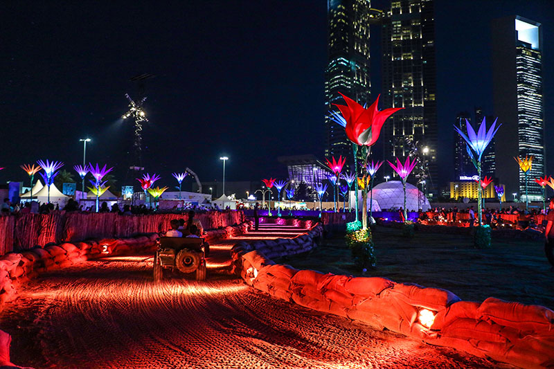 Nuri*Lites Hurricanes lit the Happiness Zone of the festival