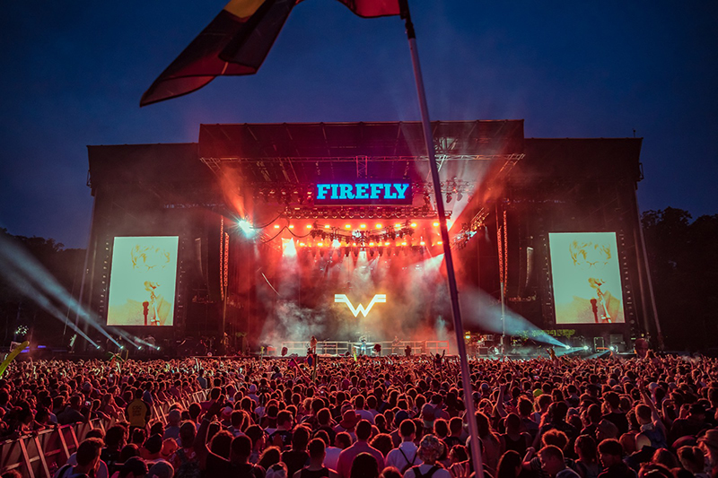 Weezer at Firefly 2017
