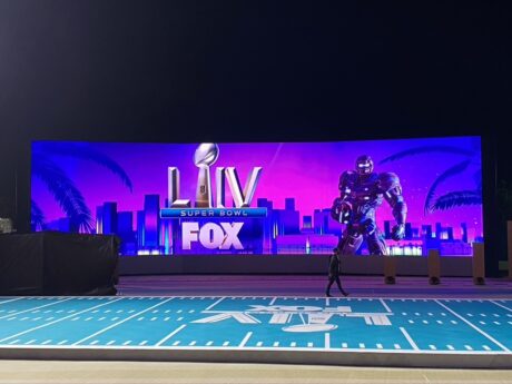 FOX Sports' South Beach Studio Stops Traffic with LED Video Walls Driven by  disguise During Super Bowl LIV – PLSN