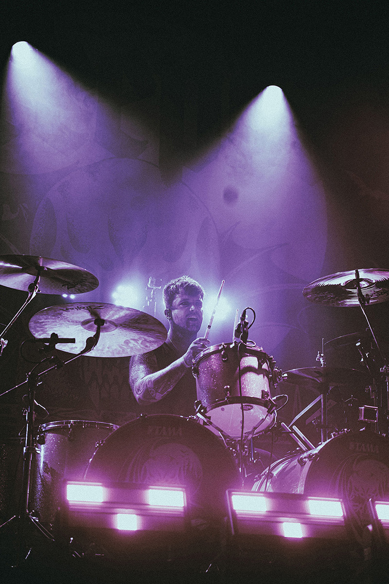 Hayden Brings Lighting Musicality to Creeper Tour with CHAUVET