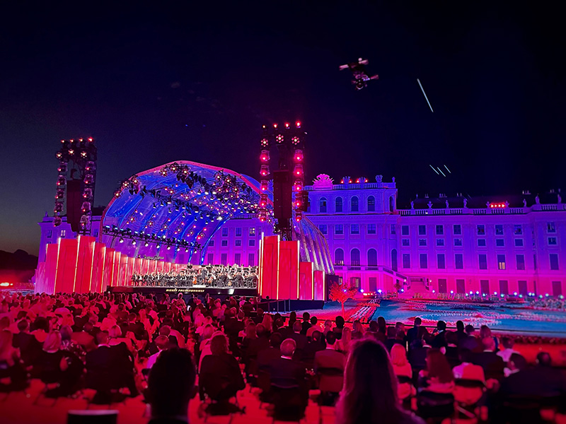 Summer Night Concert with the Vienna Philharmonic Returns, Lit by More