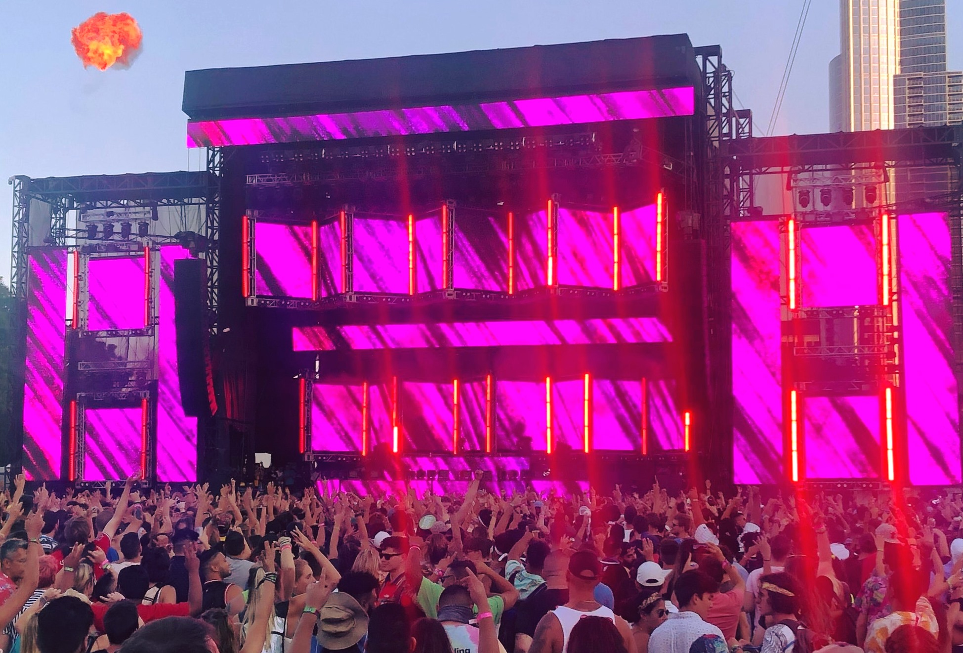 Perry’s Stage at Lollapalooza Lit with Chauvet Fixtures PLSN