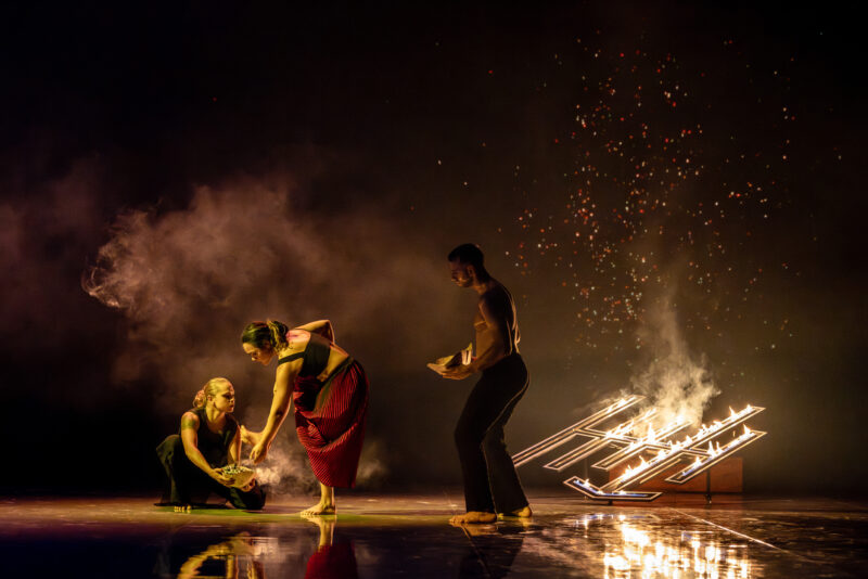 Bangarra Dance used ROE Visual Carbon 5 LED for its production of 'Illume'. Photo credit: Daniel Boud