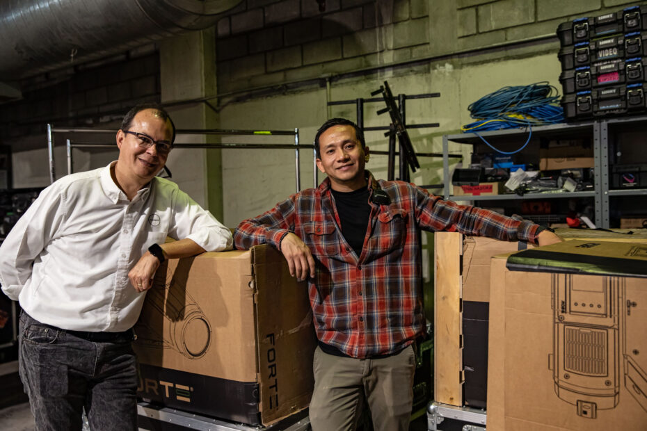 Robe distributor SHOWCO’s sales manager Estuardo Zárate on the left with Zignia Live production manager Abraham Barrios