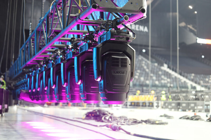 Creative Technology Middle East (CTME) has made a huge investment in new Robe lighting equipment.
