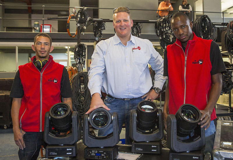 Pictured here with their new Robe Spikies are Reazaar Abahrams, Michael Vermeulen and Berend Apollus of Mikel-Jes.