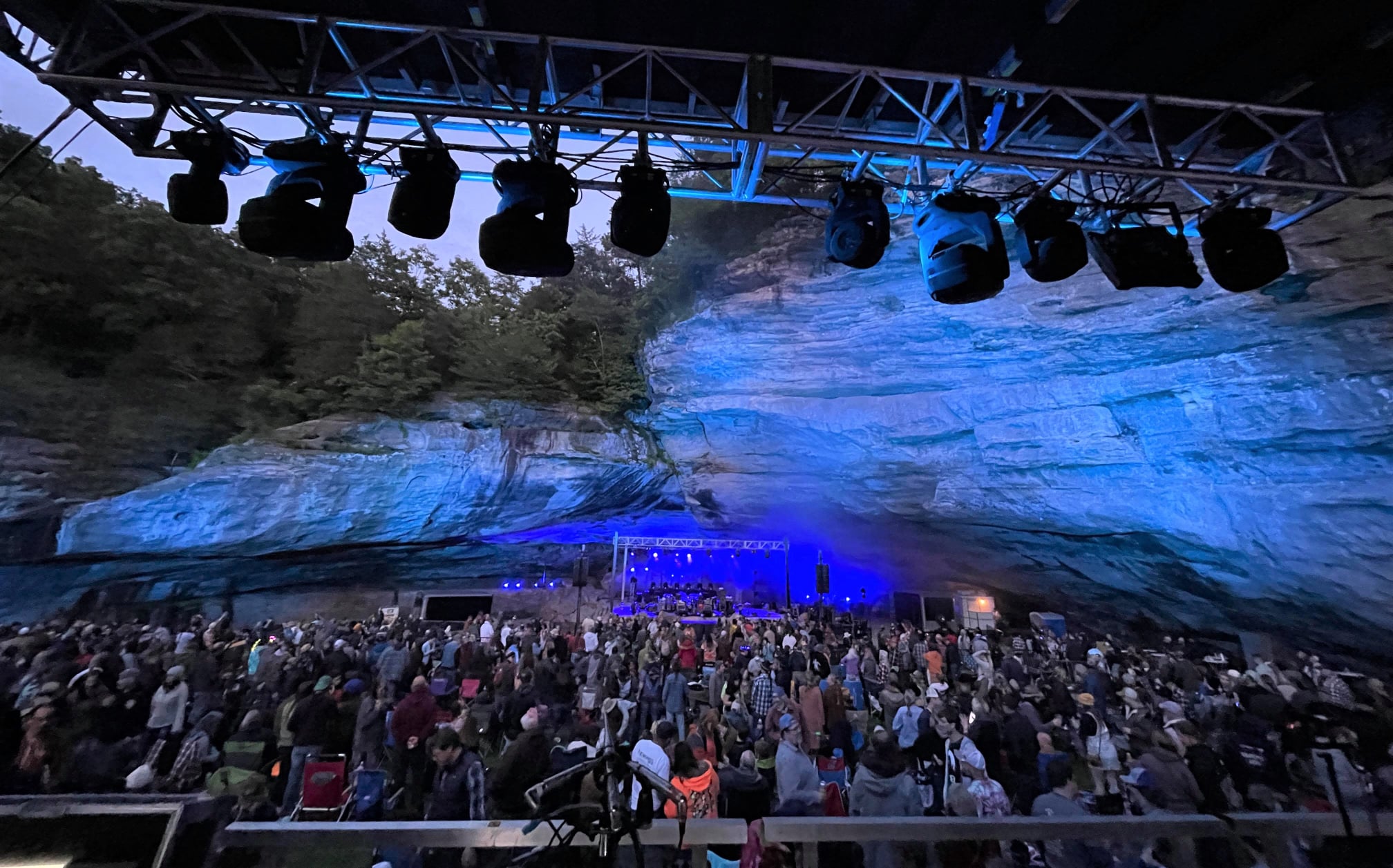 Kyle Curtis And CHAUVET Professional Accent The Unique At Shawnee Cave ...